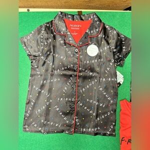 Friends girls 3 piece pajamas new size 10